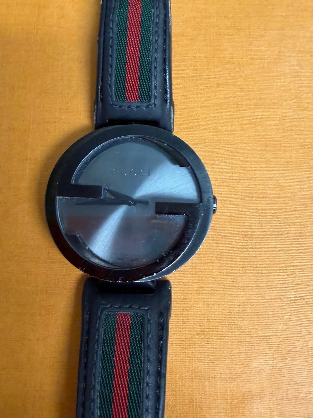Gucci Men's Black Leather Strap Watch with Green-Red Accent